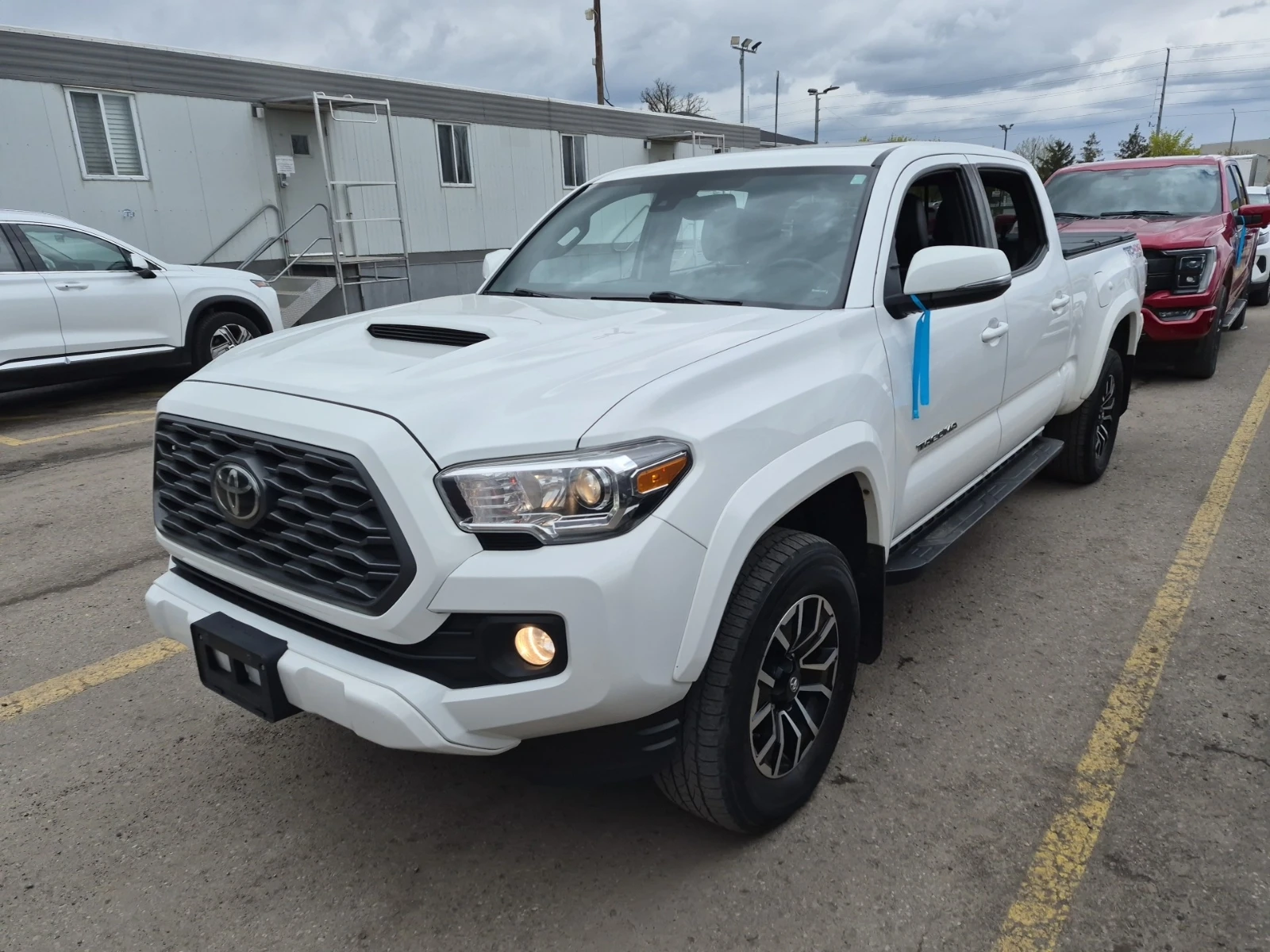 Toyota Tundra 4WD SR5 Double Cab