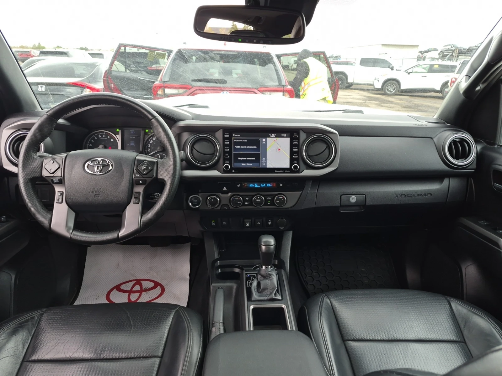 Toyota Tundra 4WD SR5 Double Cab, снимка 12 - Автомобили и джипове - 54477703