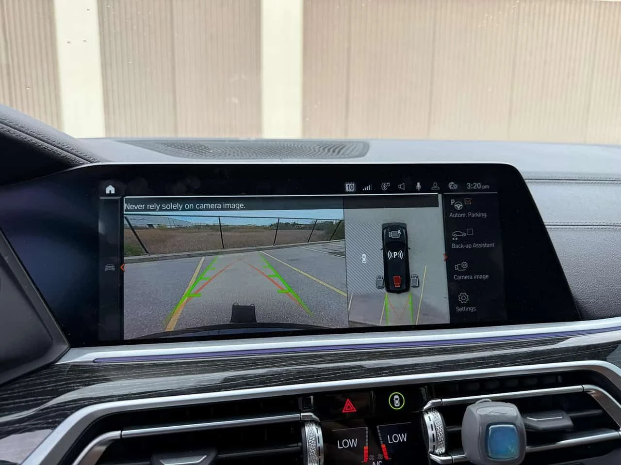BMW X7 * xDrive40i * МАСАЖ* ДИСТРОНИК* ЛАЗЕР* ТЕЛЕВИЗОРИ, снимка 13 - Автомобили и джипове - 54615097