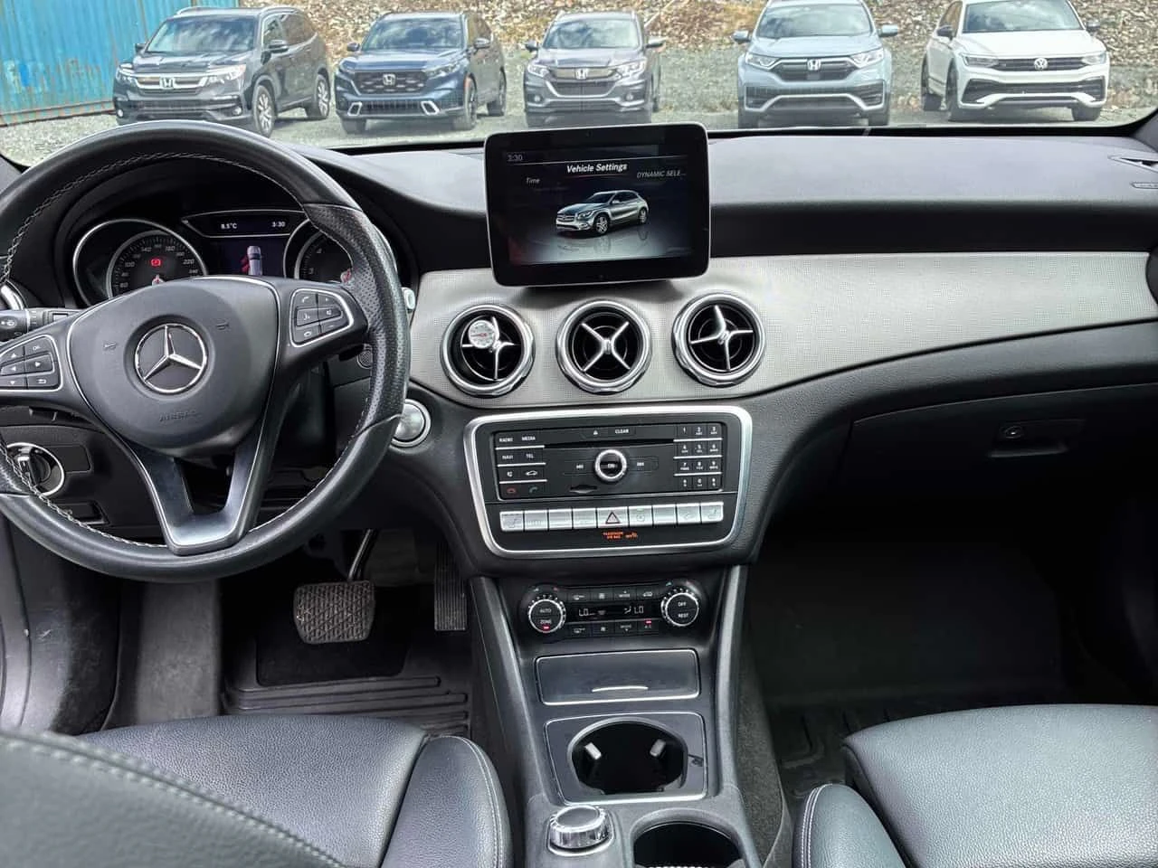 Mercedes-Benz GLA 250  CARFAX, снимка 9 - Автомобили и джипове - 54798311