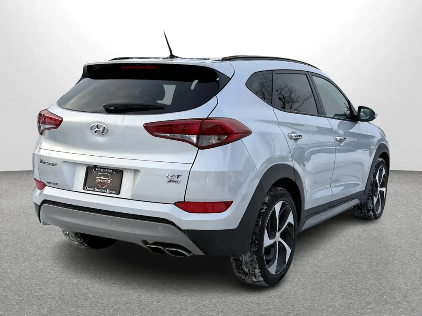 Hyundai Tucson SE * AвтоКредит * (ЦЕНА ДО БГ), снимка 3 - Автомобили и джипове - 55138810