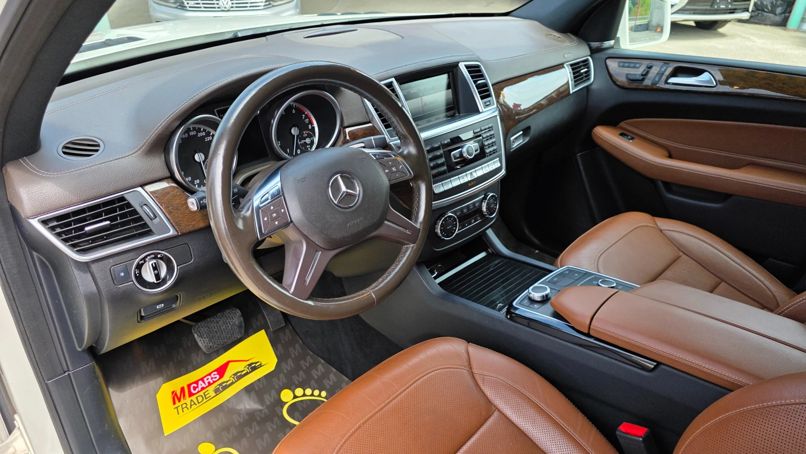 Mercedes-Benz GL 450 4MATIC/CARPLAY/7 МЕСТА/ПОДГРЕВ+ ОБДУХВА/HARMON KAR, снимка 7 - Автомобили и джипове - 55830414