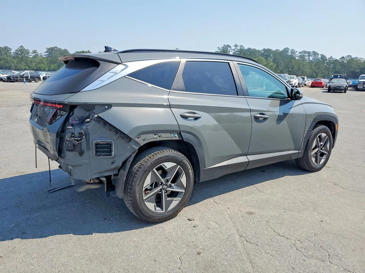 Hyundai Tucson 2.5l Sel, снимка 3 - Автомобили и джипове - 55995974