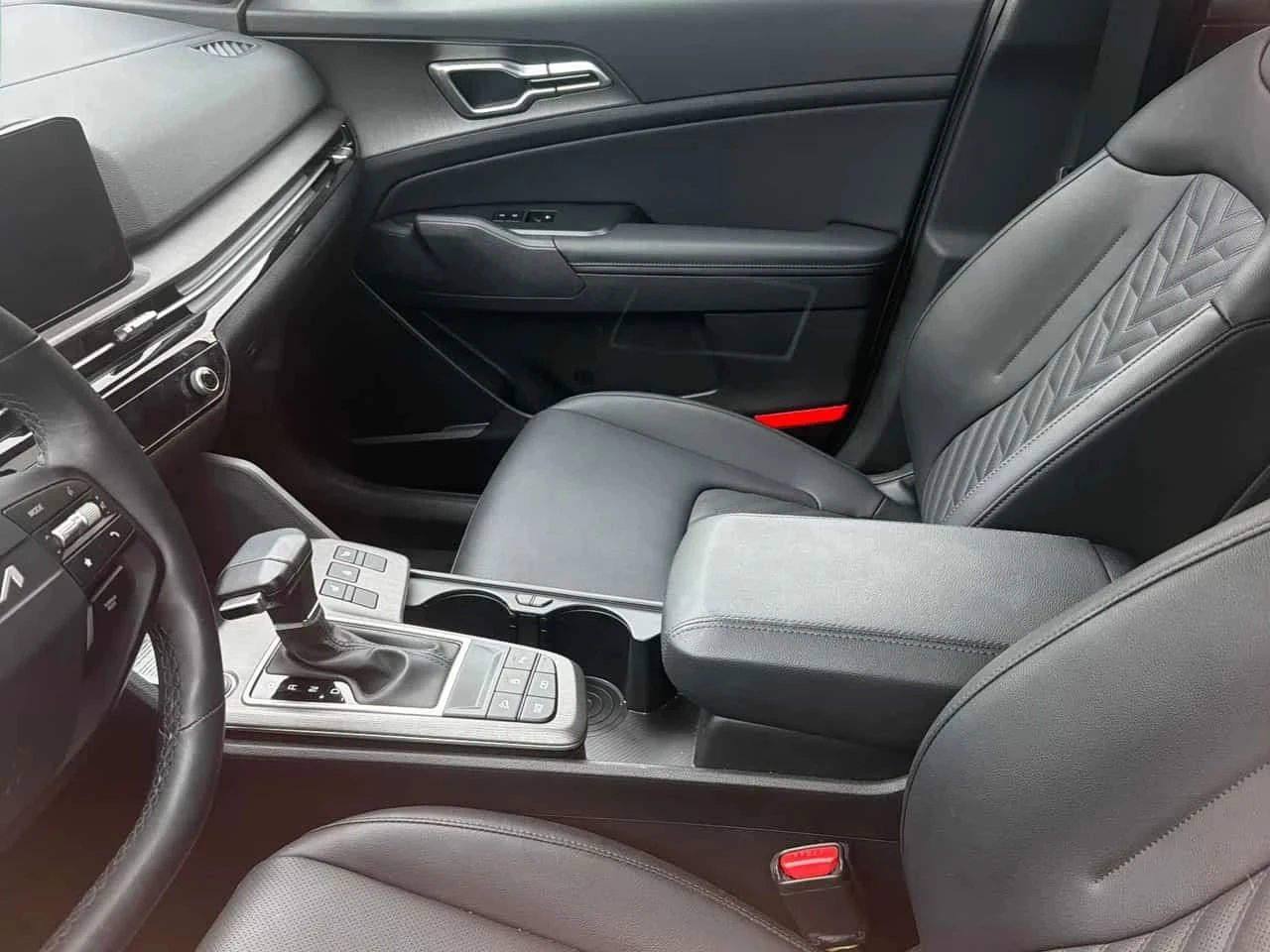 Kia Sportage, снимка 9 - Автомобили и джипове - 56684780