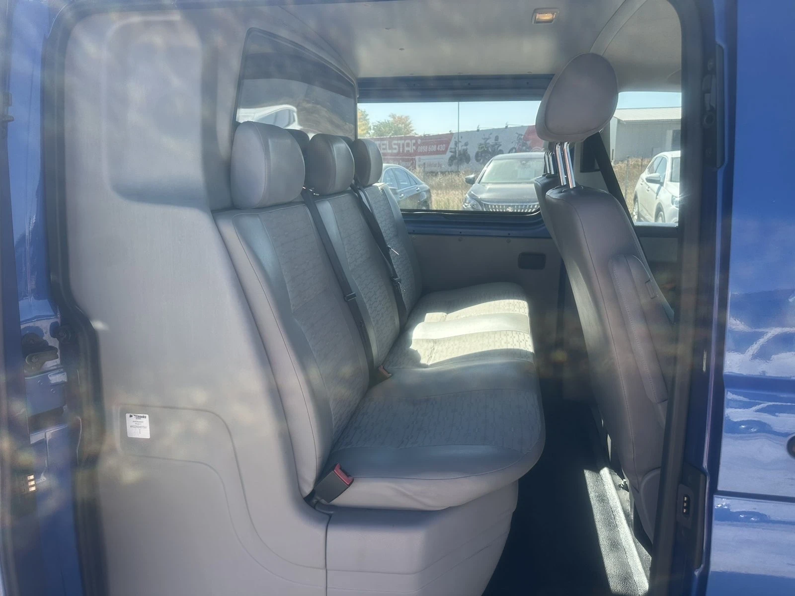 VW Transporter, снимка 13 - Бусове и автобуси - 56359338