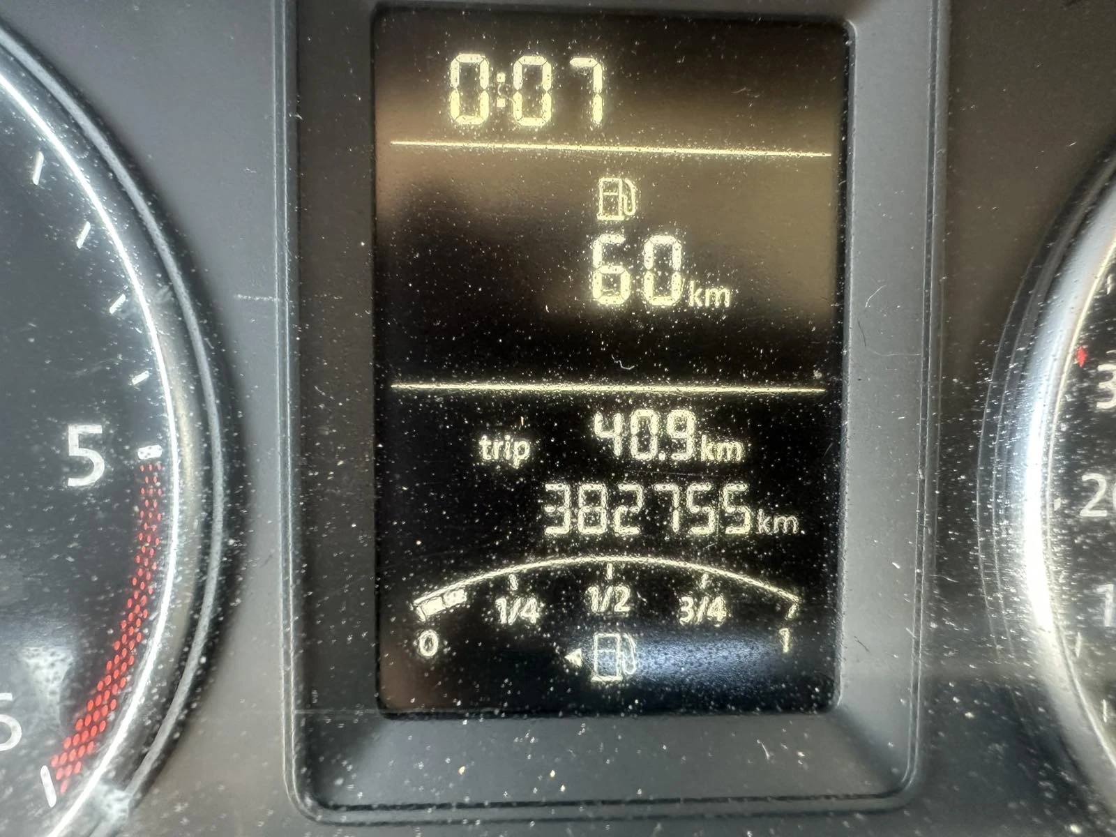VW Transporter, снимка 12 - Бусове и автобуси - 56359338