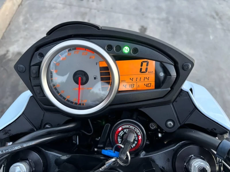 Kawasaki Z 750, снимка 6 - Мотоциклети и мототехника - 52706040