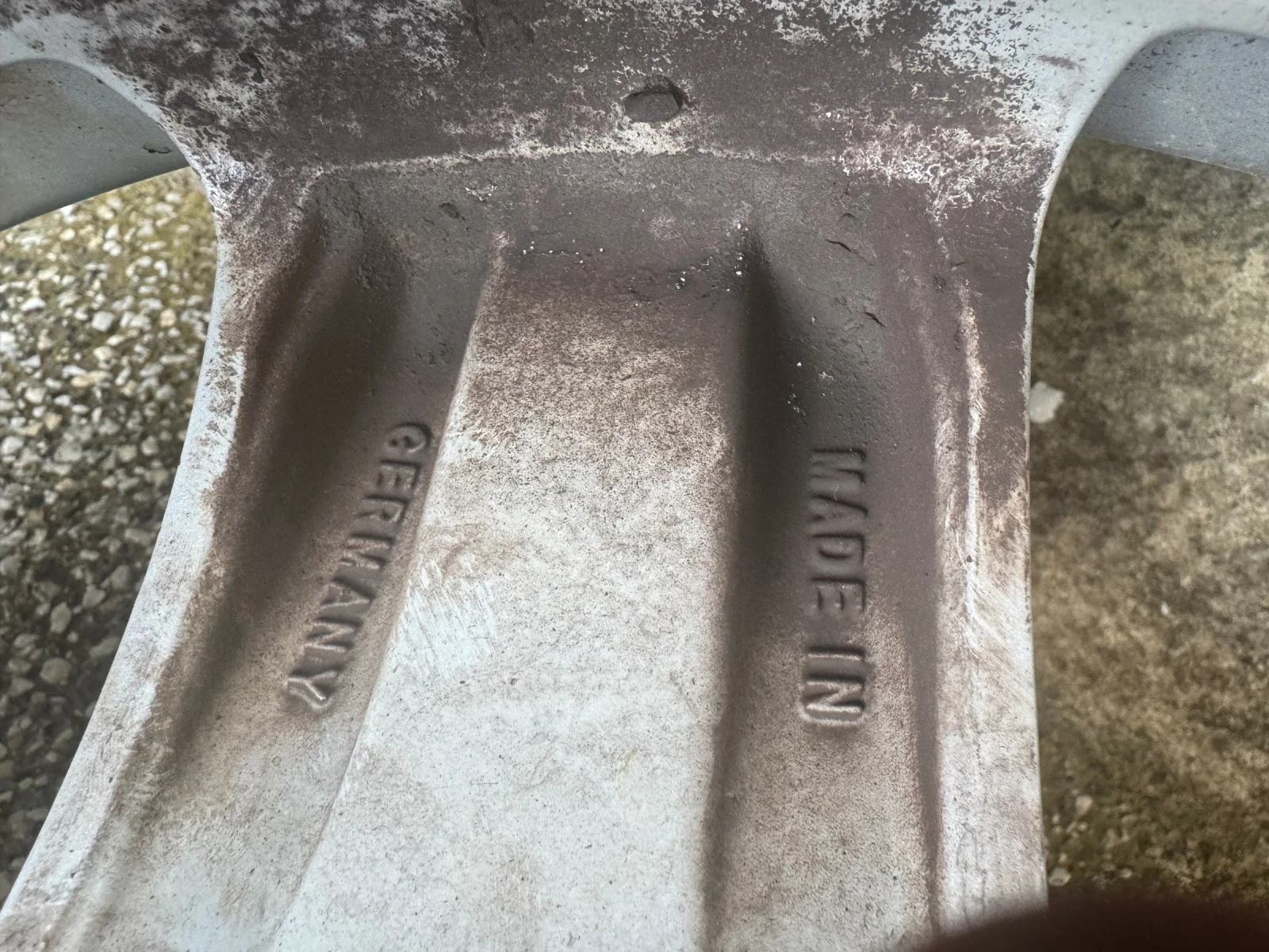   VW Touareg | Mobile.bg   4