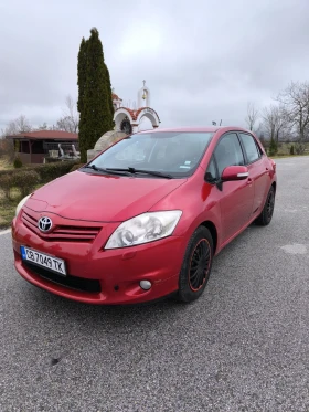 Toyota Auris, снимка 2