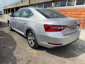 Skoda Superb 1.4tsi - [7] 