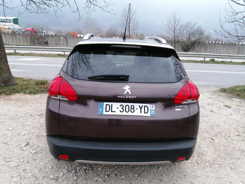 Peugeot 2008 1.6eHDI Allure, снимка 5 - Автомобили и джипове - 44908773