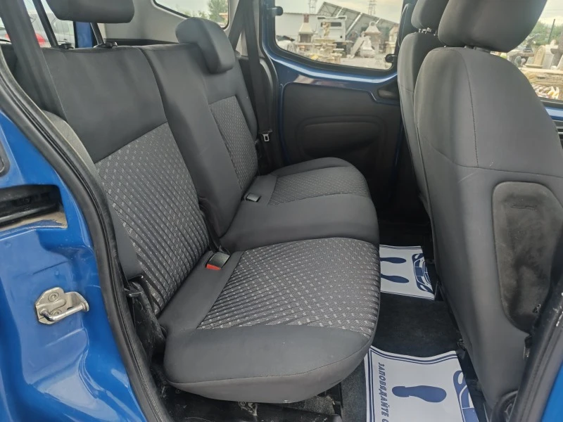 Peugeot Bipper 1.4HDI, снимка 11 - Автомобили и джипове - 47589105