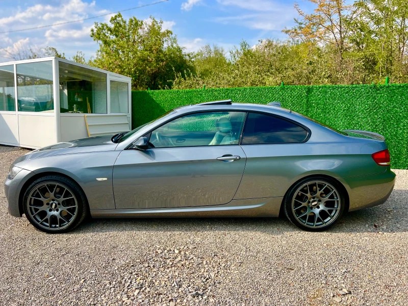 BMW 330 M-пакет, снимка 4 - Автомобили и джипове - 46940584