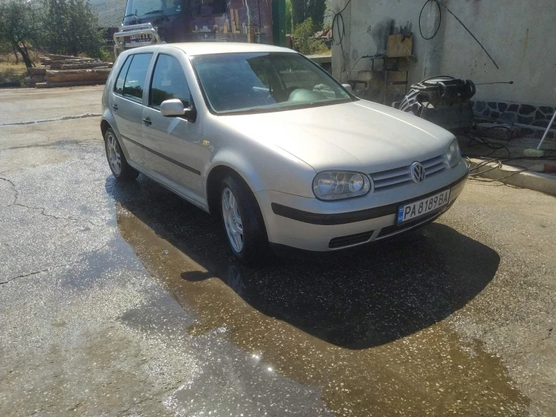 VW Golf 1.9 tdi, снимка 4 - Автомобили и джипове - 47272300