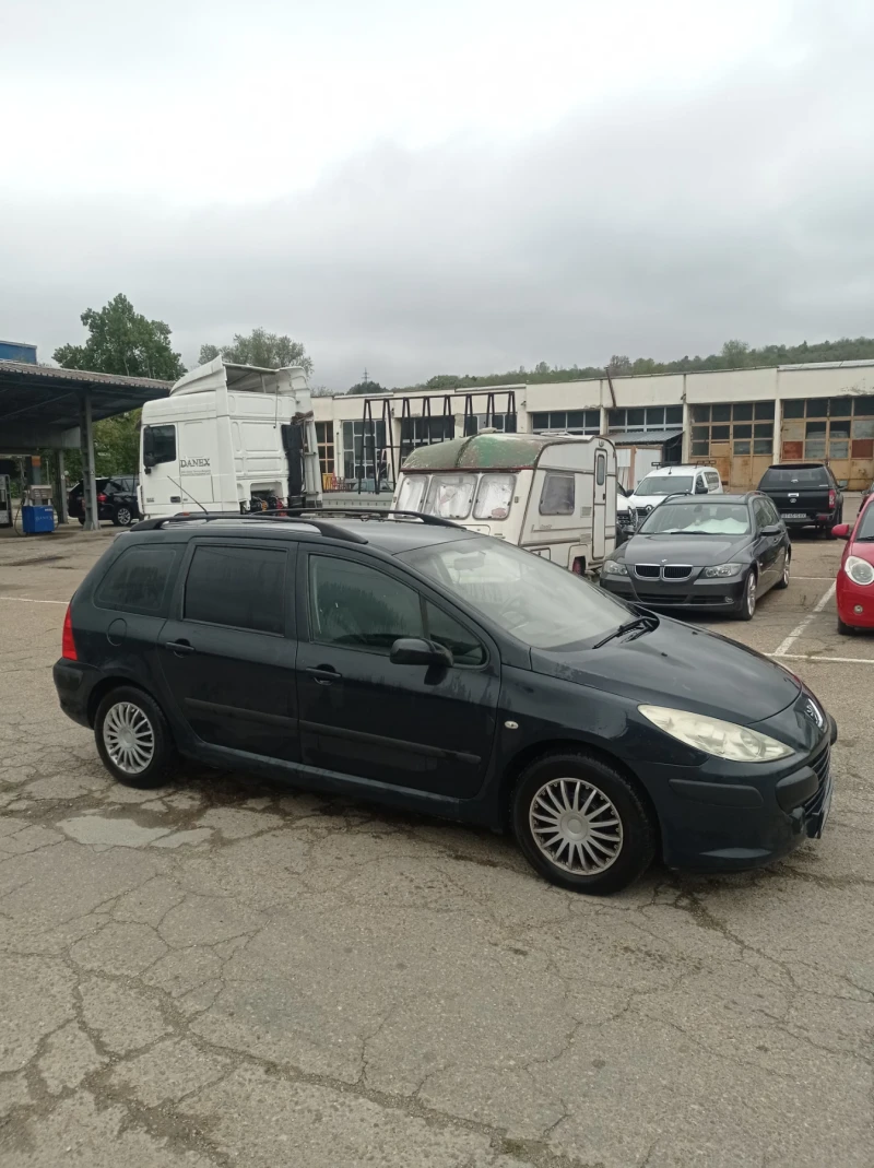 Peugeot 307, снимка 1 - Автомобили и джипове - 47636884