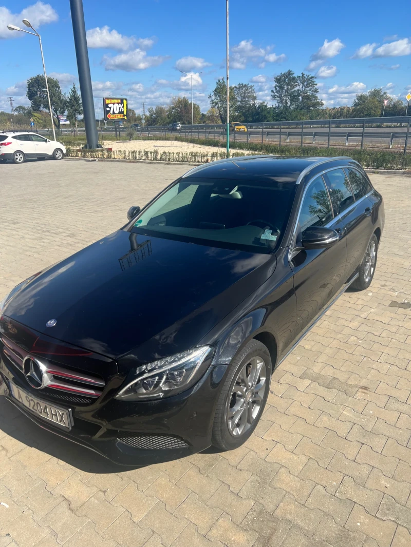 Mercedes-Benz E 220, снимка 1 - Автомобили и джипове - 47867737