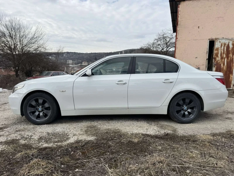 BMW 525 525 XI, снимка 9 - Автомобили и джипове - 49364331