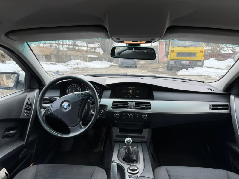 BMW 525 525 XI, снимка 11 - Автомобили и джипове - 49364331