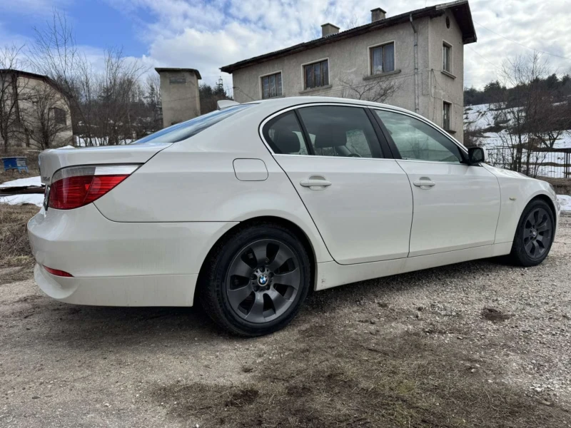 BMW 525 525 XI, снимка 5 - Автомобили и джипове - 49364331