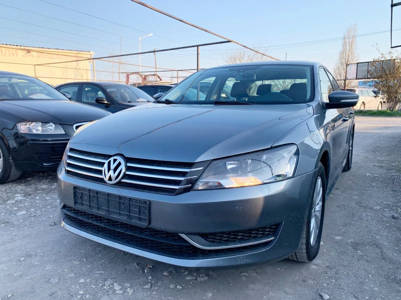 VW Passat 2.0i АВТОМАТИК, снимка 1 - Автомобили и джипове - 49590258