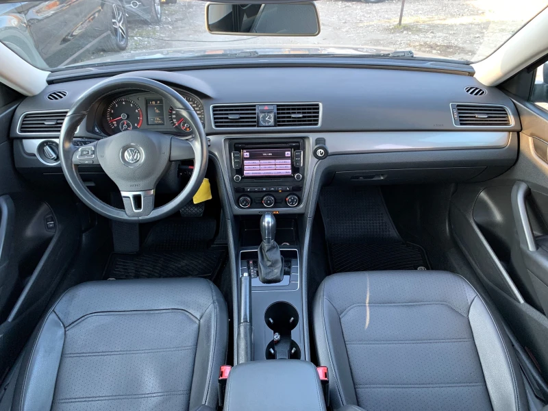 VW Passat 2.0i АВТОМАТИК, снимка 9 - Автомобили и джипове - 49590258