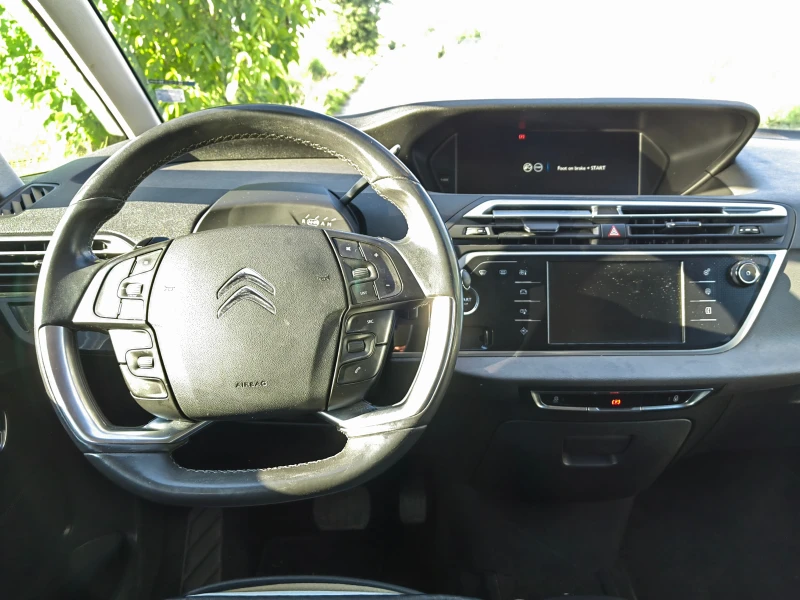 Citroen Grand C4 Picasso Ван, снимка 12 - Автомобили и джипове - 51842845