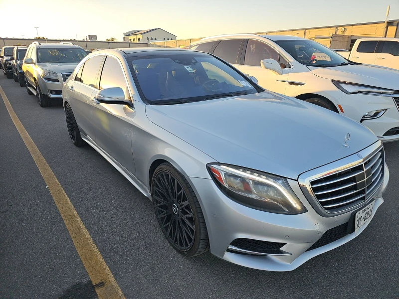 Mercedes-Benz S 500 AMG* PACK* BURMESTER* ОБДУХВАНЕ* МАСАЖ* КАМЕРА* ПО, снимка 3 - Автомобили и джипове - 52430775