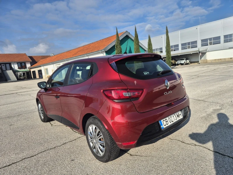 Renault Clio 1.5, снимка 3 - Автомобили и джипове - 52718292