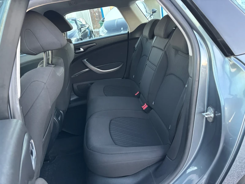 Citroen C5 2.0-136кс, Автоматик, снимка 9 - Автомобили и джипове - 52929526