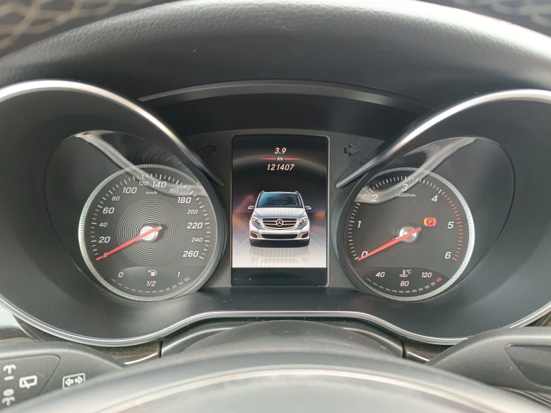 Mercedes-Benz V 300 V 250, снимка 11 - Автомобили и джипове - 53107904