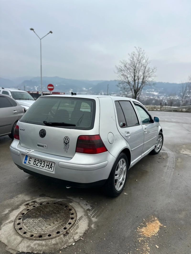 VW Golf, снимка 3 - Автомобили и джипове - 53221263