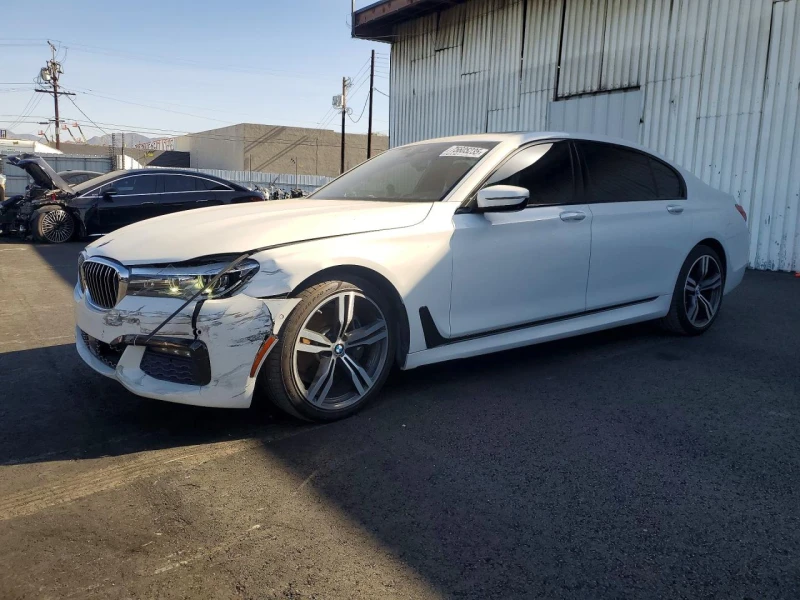 BMW 740 Distronik| Headup| Подгрев| Oбдух| 360| Pano, снимка 2 - Автомобили и джипове - 53375895