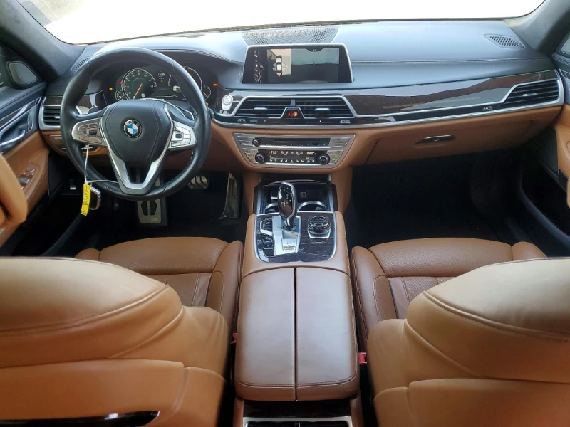 BMW 740 Distronik| Headup| Подгрев| Oбдух| 360| Pano, снимка 8 - Автомобили и джипове - 53375895