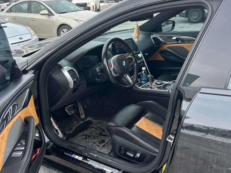 BMW M8 Competition  CARFAX, снимка 8 - Автомобили и джипове - 53573851