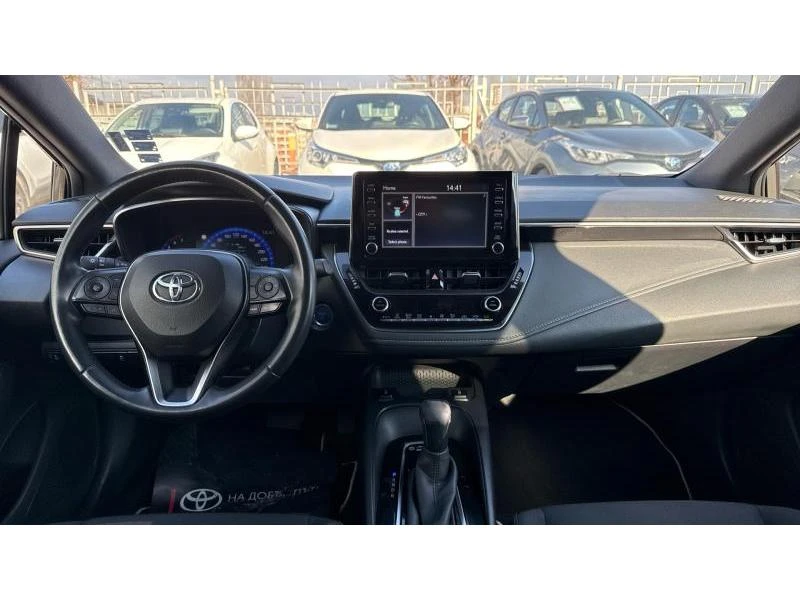 Toyota Corolla TS 1.8 HSD Executive, снимка 8 - Автомобили и джипове - 49052986