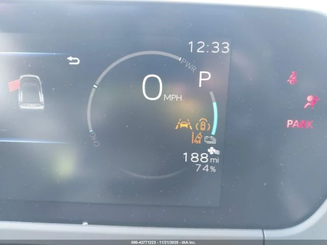 Toyota bZ4X 2025* 5985 km!* XLE* SPORT UTILITY* CARFAX* , снимка 16 - Автомобили и джипове - 52967512