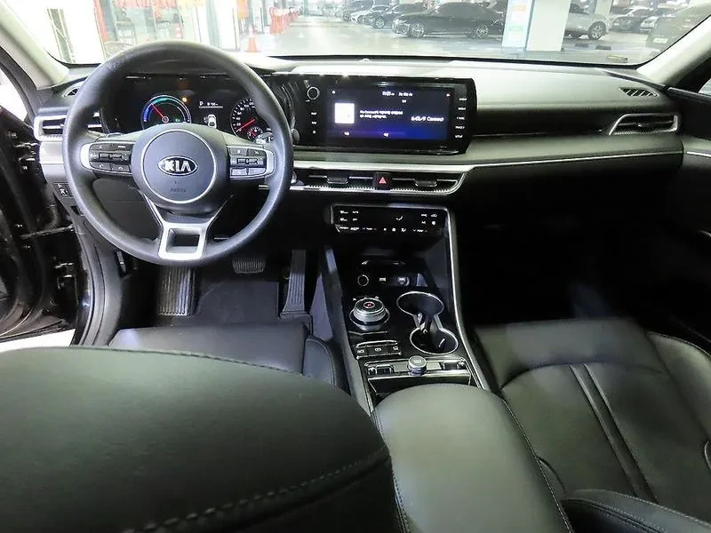 Kia K5 2.0 Hybrid Trendy - САМО 30% АВАНС, снимка 10 - Автомобили и джипове - 55991736