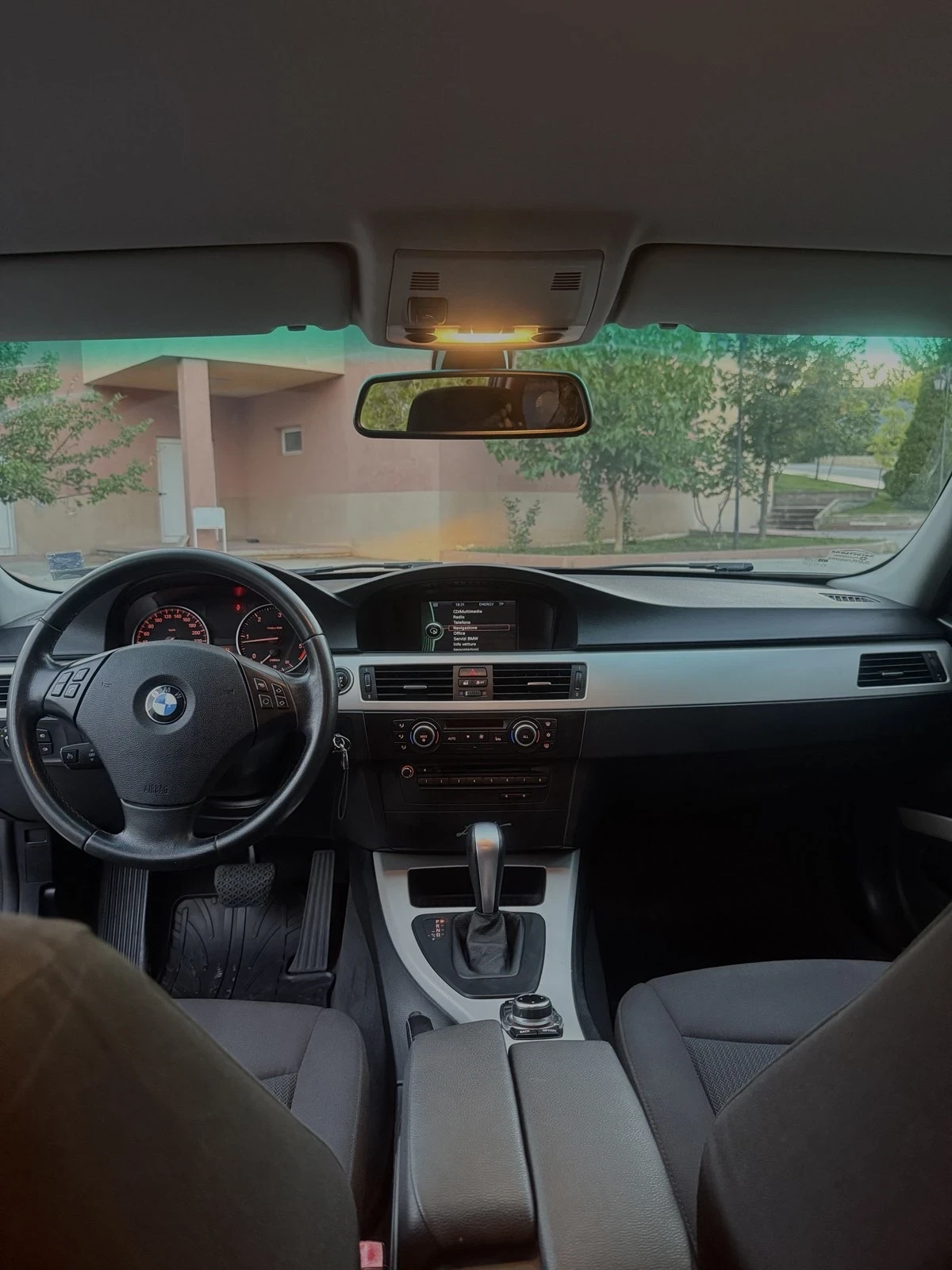 BMW 320 184/ 193000km/AUTO - изображение 7