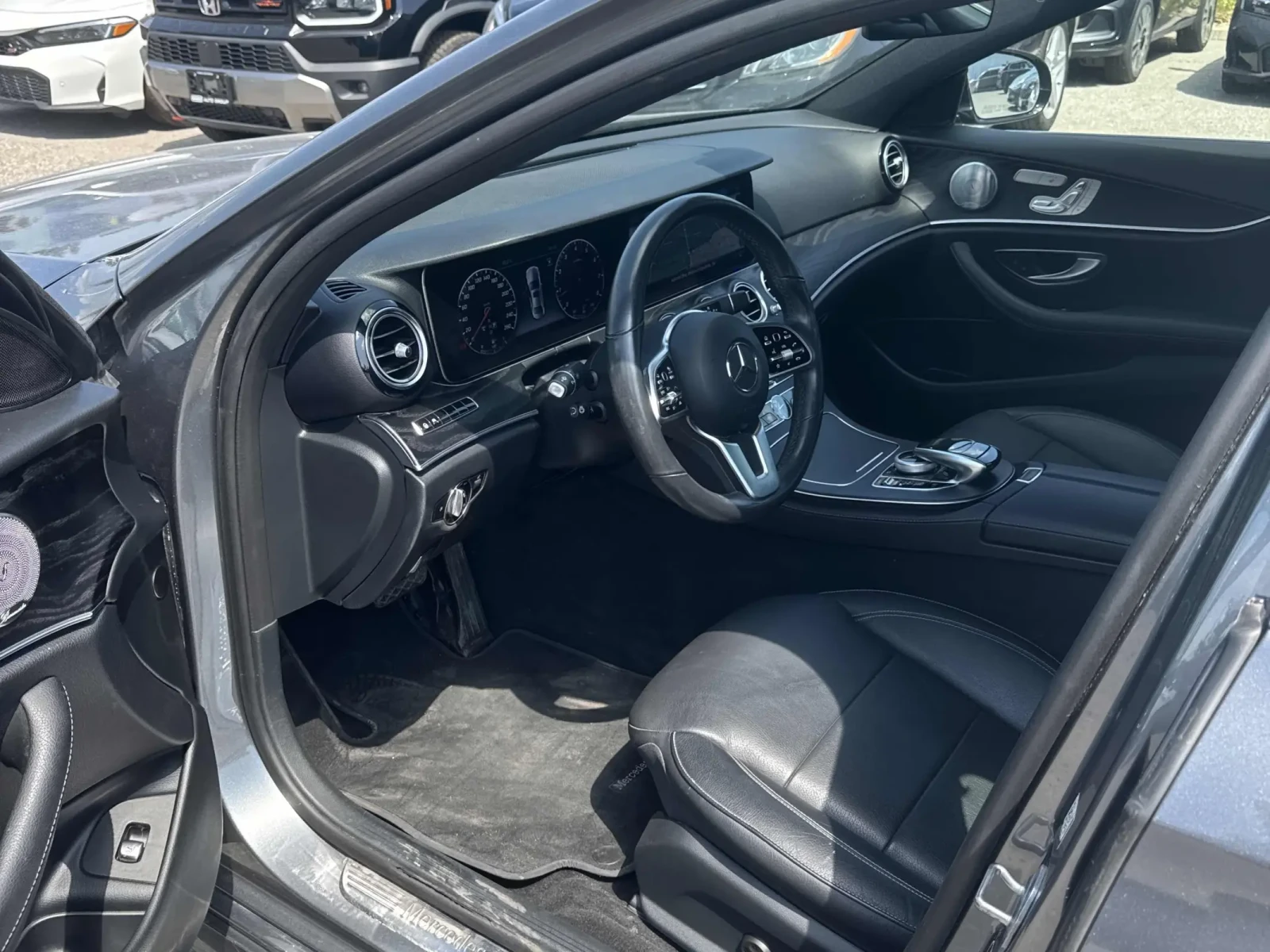 Mercedes-Benz E 450 * 4MATIC * CARFAX * БЕЗ ПЪРВОНАЧАЛНА ВНОСКА - изображение 6