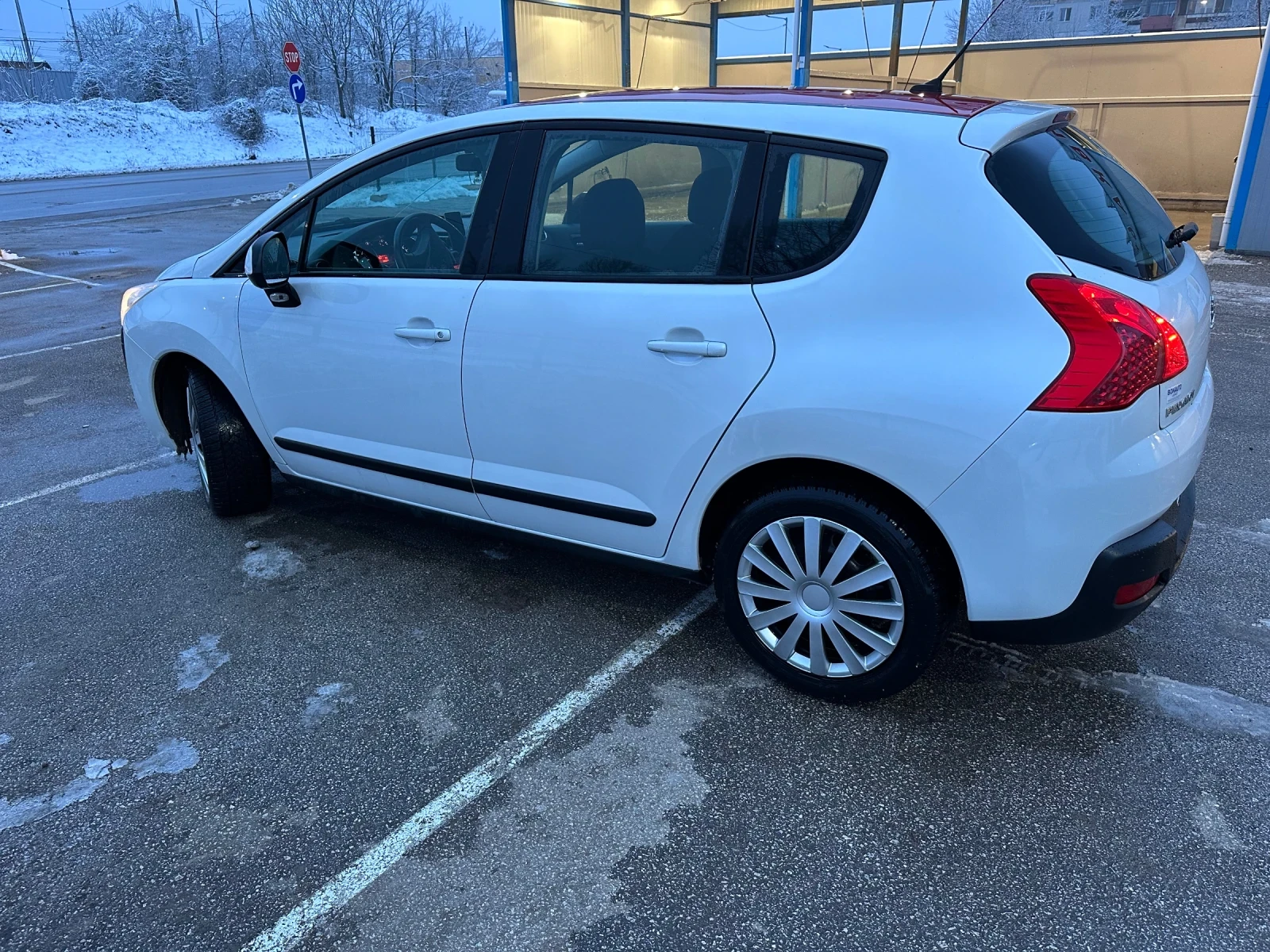 Peugeot 3008, снимка 3 - Автомобили и джипове - 53637284