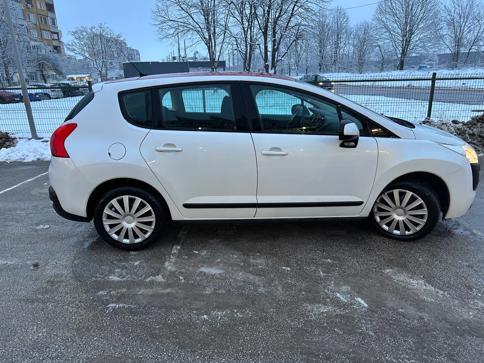 Peugeot 3008, снимка 7 - Автомобили и джипове - 53637284