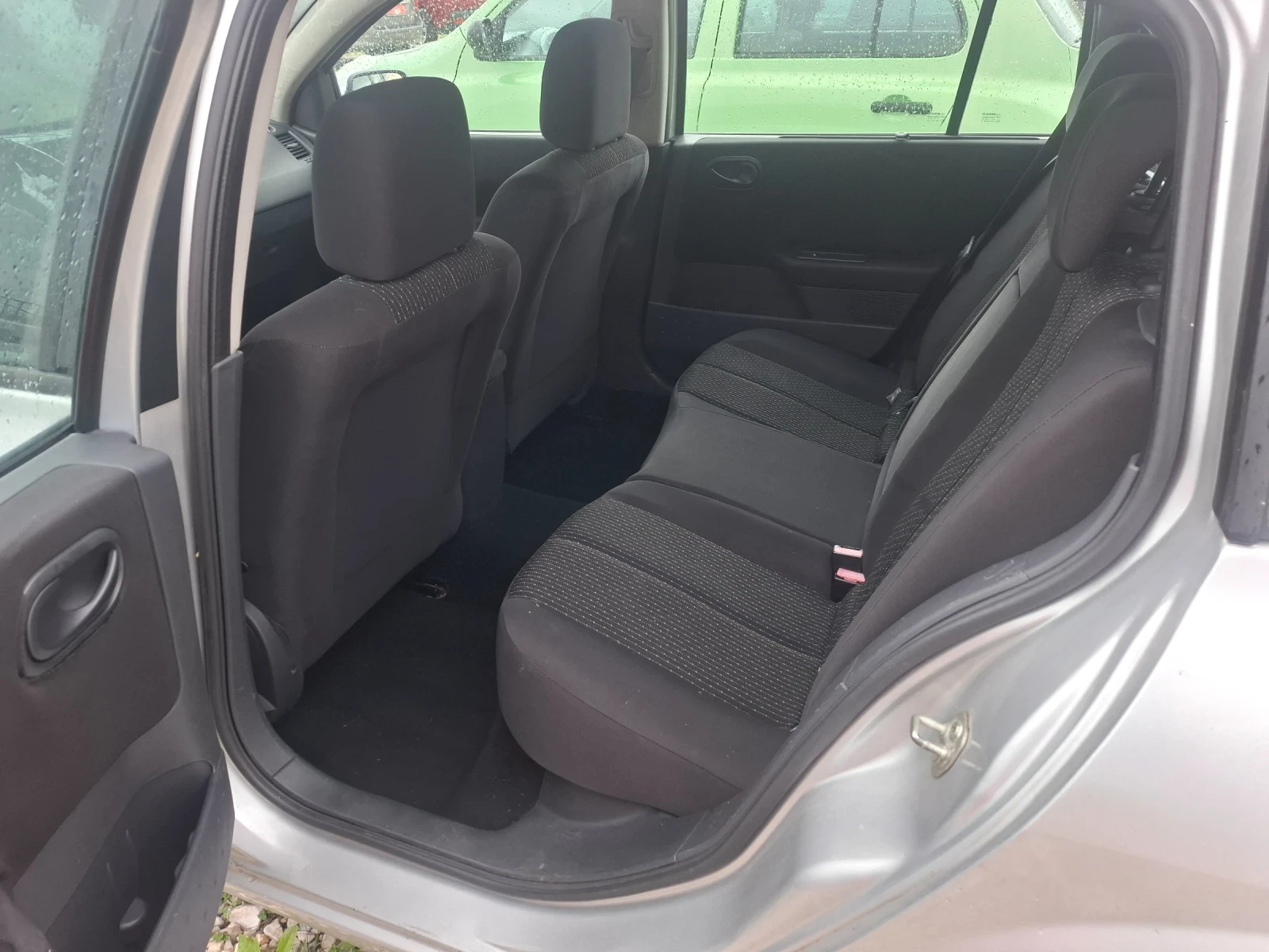 Renault Megane 1.9TDI, 120 к.с. - изображение 9