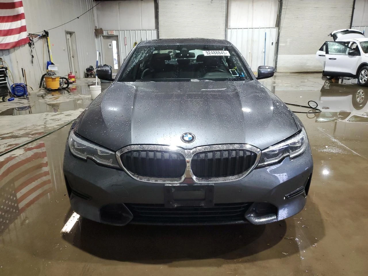 BMW 330 XDRIVE/DIGITAL/AMBI/KEYLESS/ПОДГРЕВ/ПАНОРАМА - изображение 2