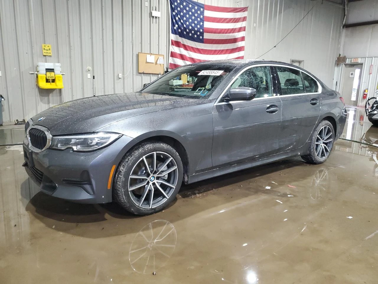 BMW 330 XDRIVE/DIGITAL/AMBI/KEYLESS// | Mobile.bg   1