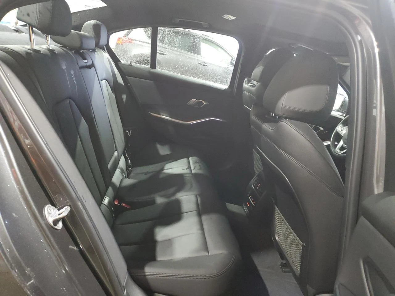 BMW 330 XDRIVE/DIGITAL/AMBI/KEYLESS/ПОДГРЕВ/ПАНОРАМА - изображение 10