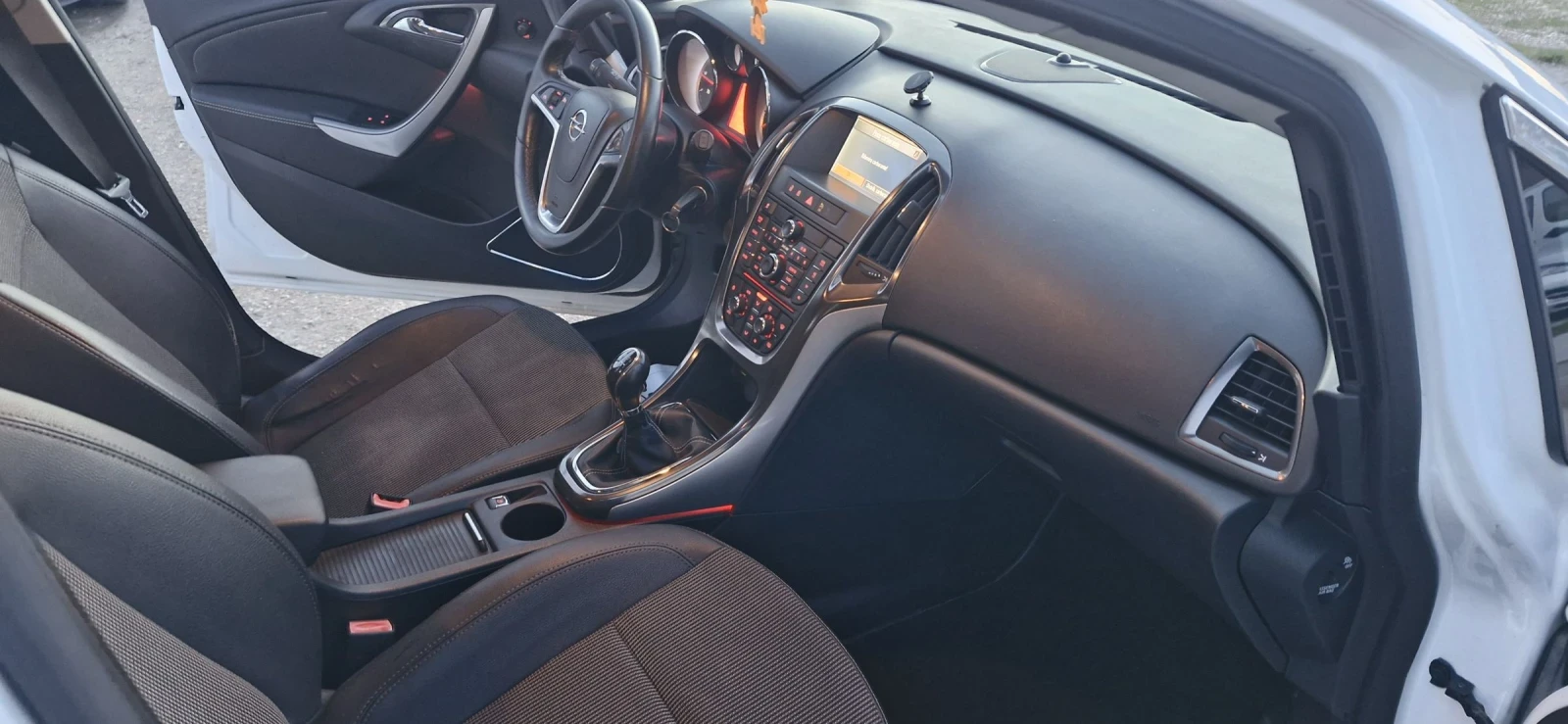 Opel Astra 1.7cdti cosmo | Mobile.bg   11