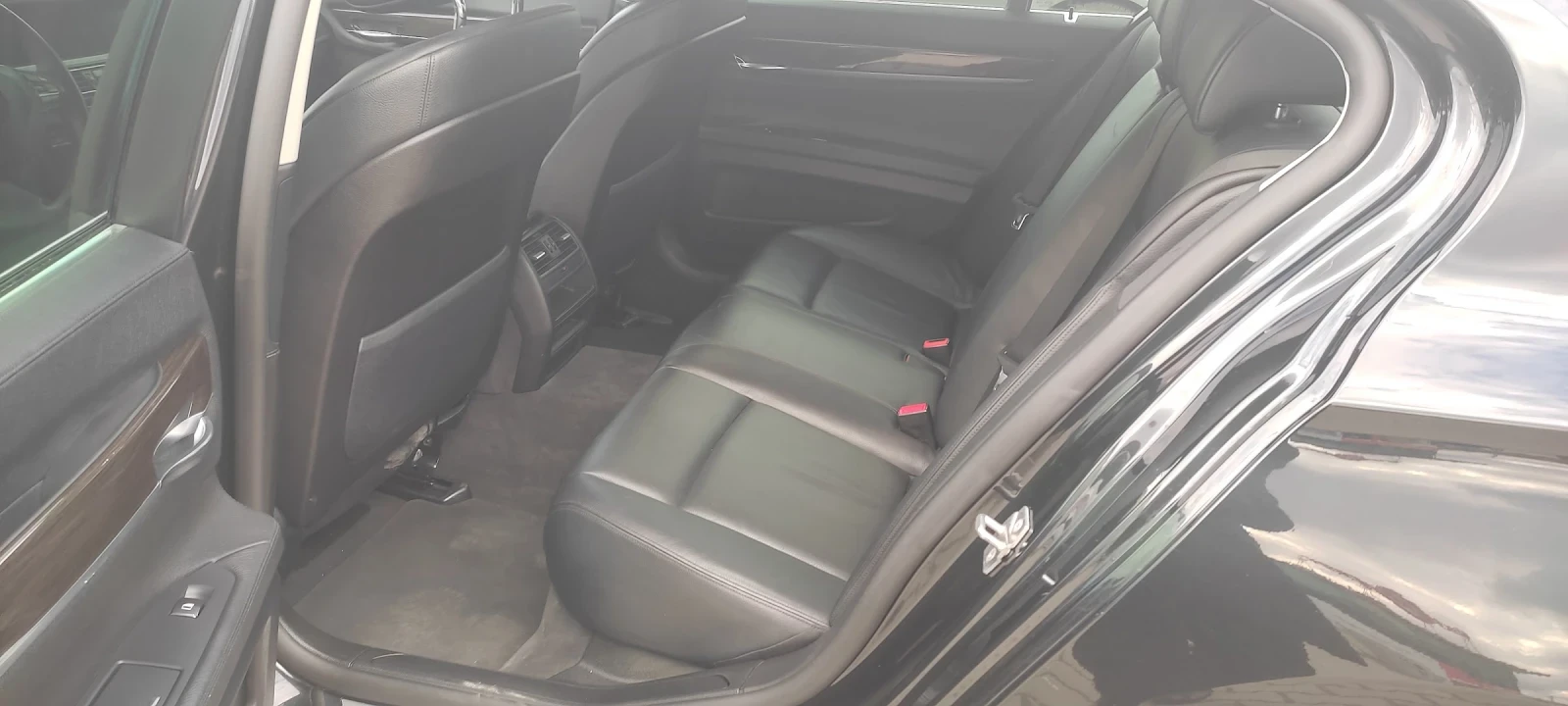 BMW 730  - изображение 8