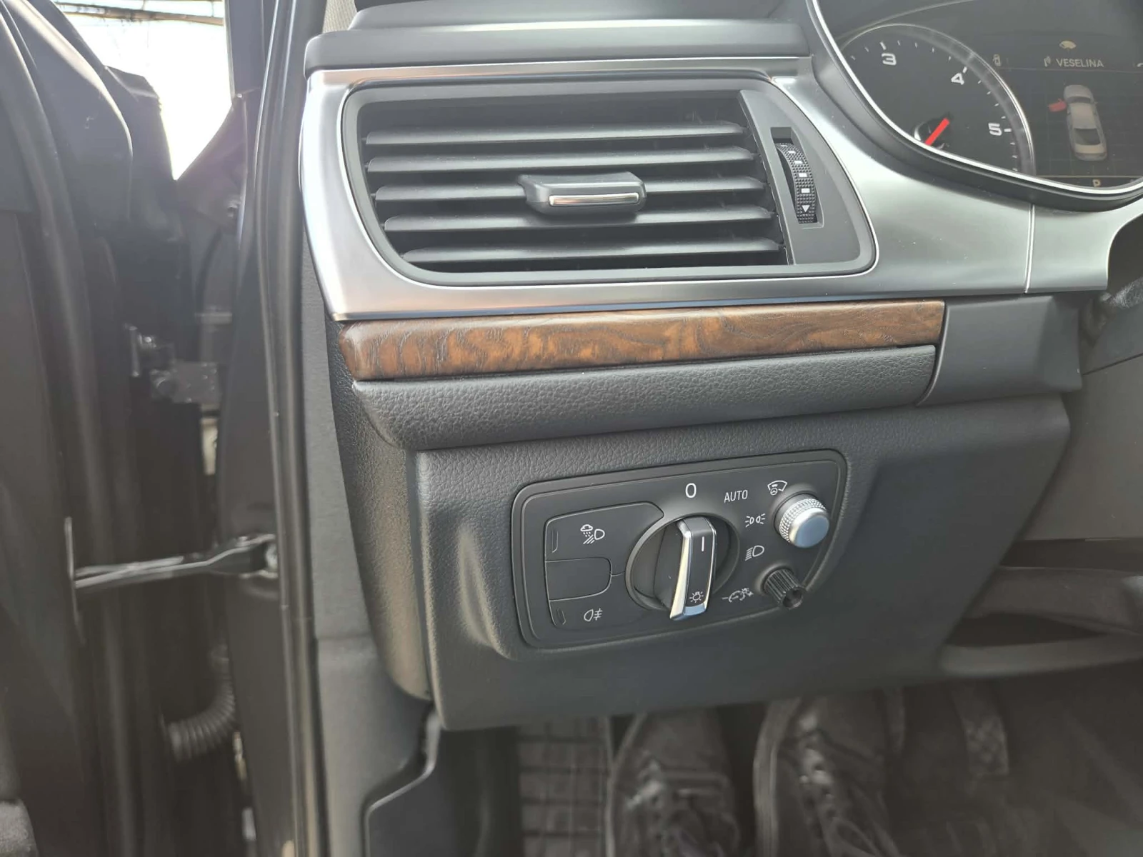 Audi A6 3.0TDI Matrix Head-up - изображение 9