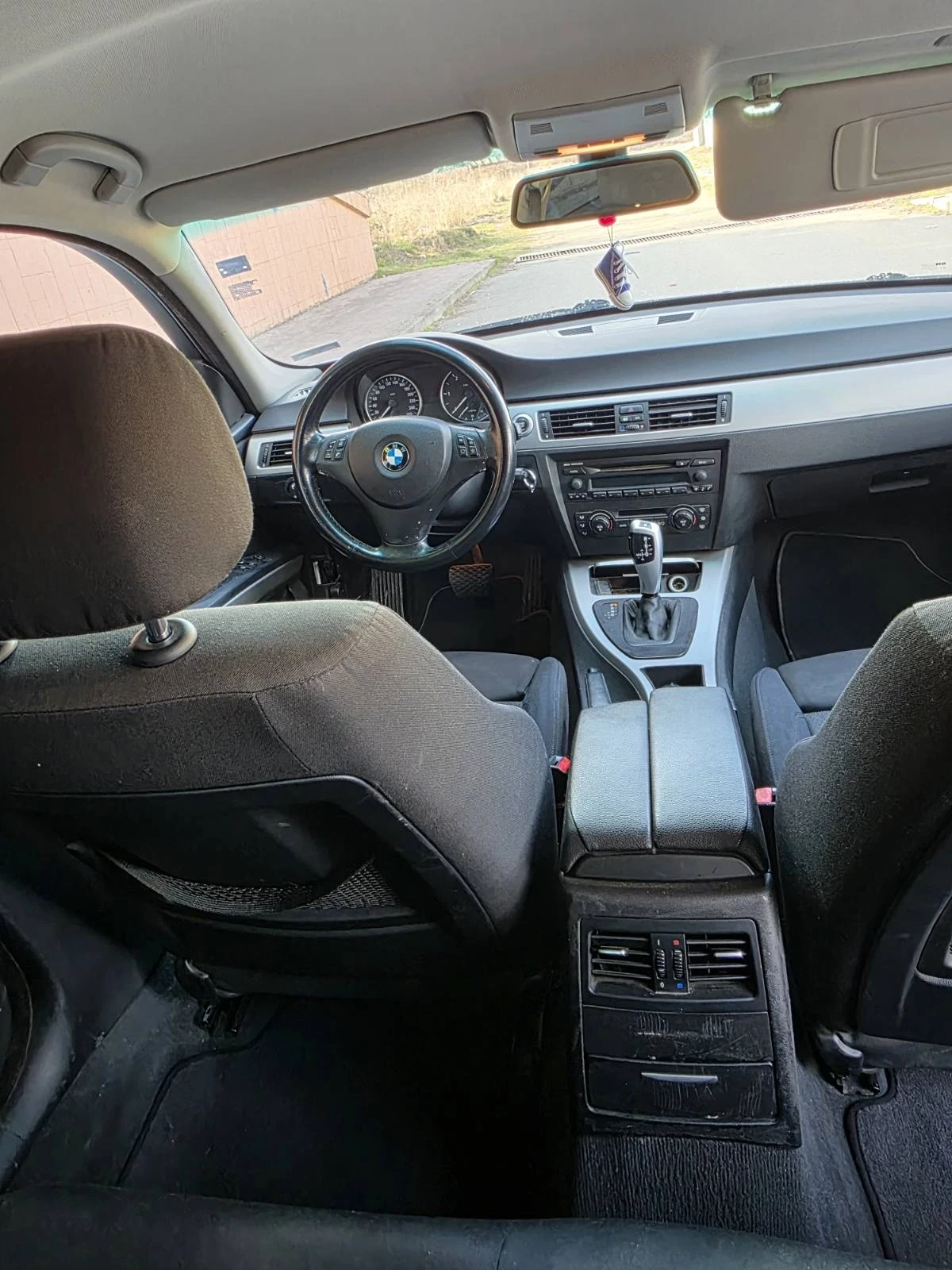 BMW 320, снимка 6 - Автомобили и джипове - 53748489