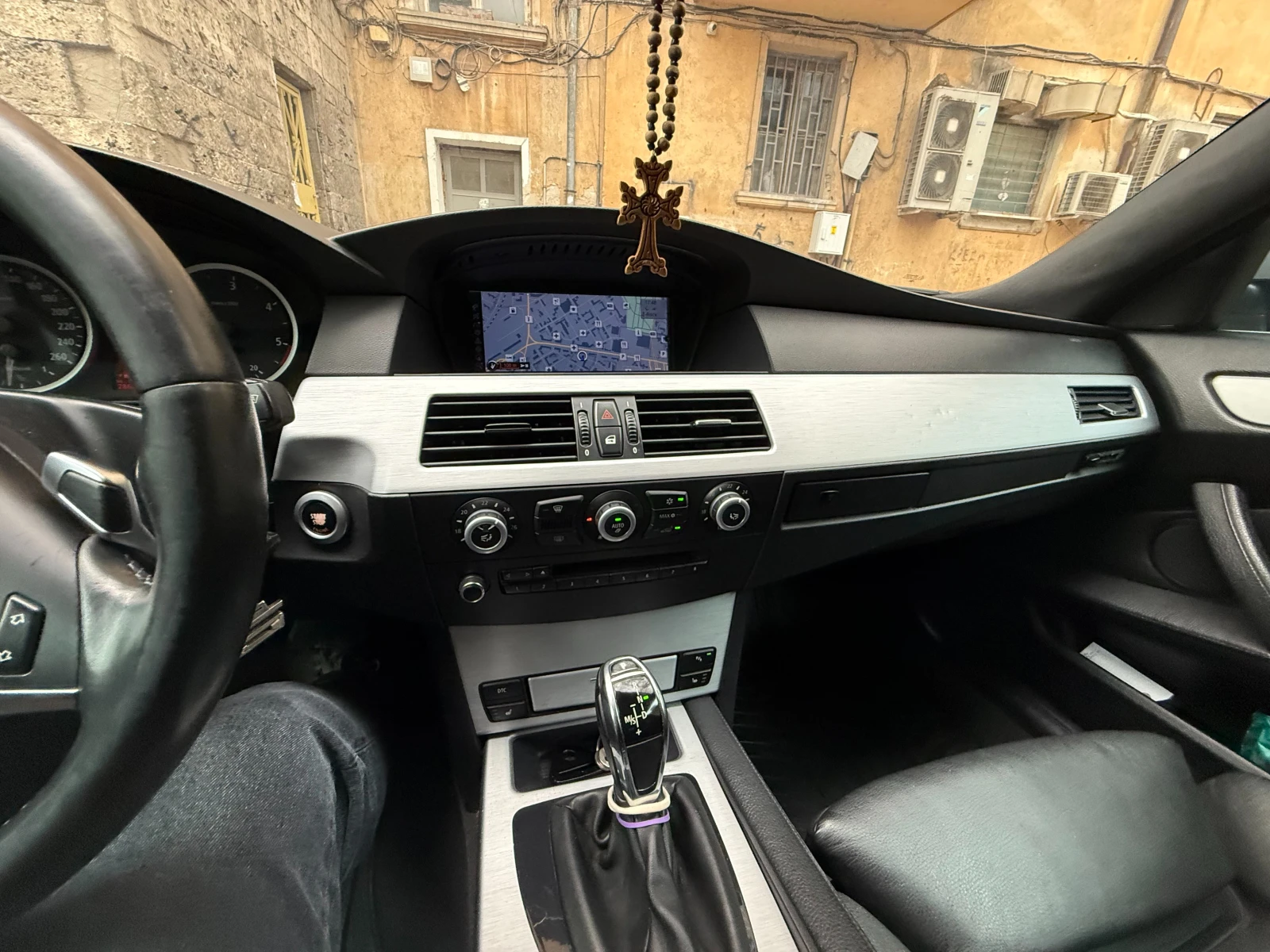 BMW 530, снимка 9 - Автомобили и джипове - 54407145